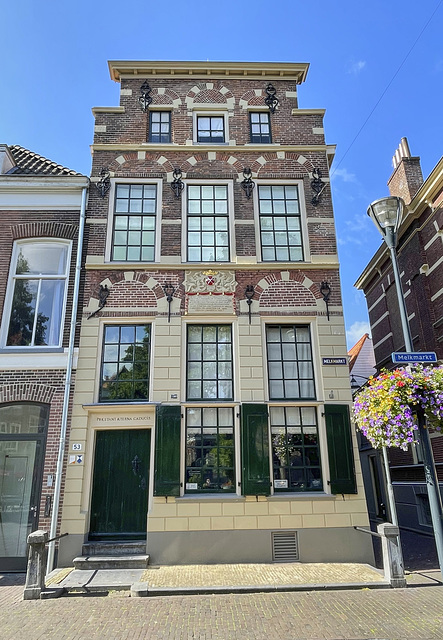 Vrouwenhuis, Zwolle