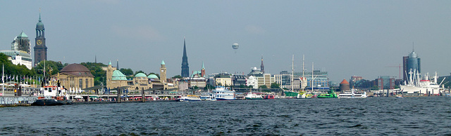 St. Pauli Landungsbrücken