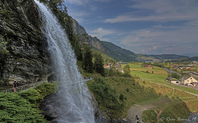 Steinsdalsfossen