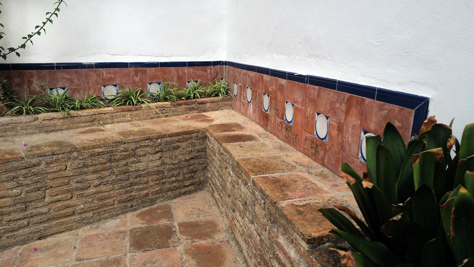 Ronda, Andalucia, Palacio de Mondragón, HBM