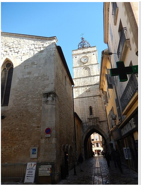 Cathedrale St Anne Apt 84400