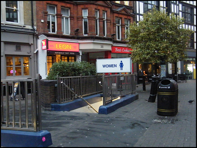 50p loos in the West End