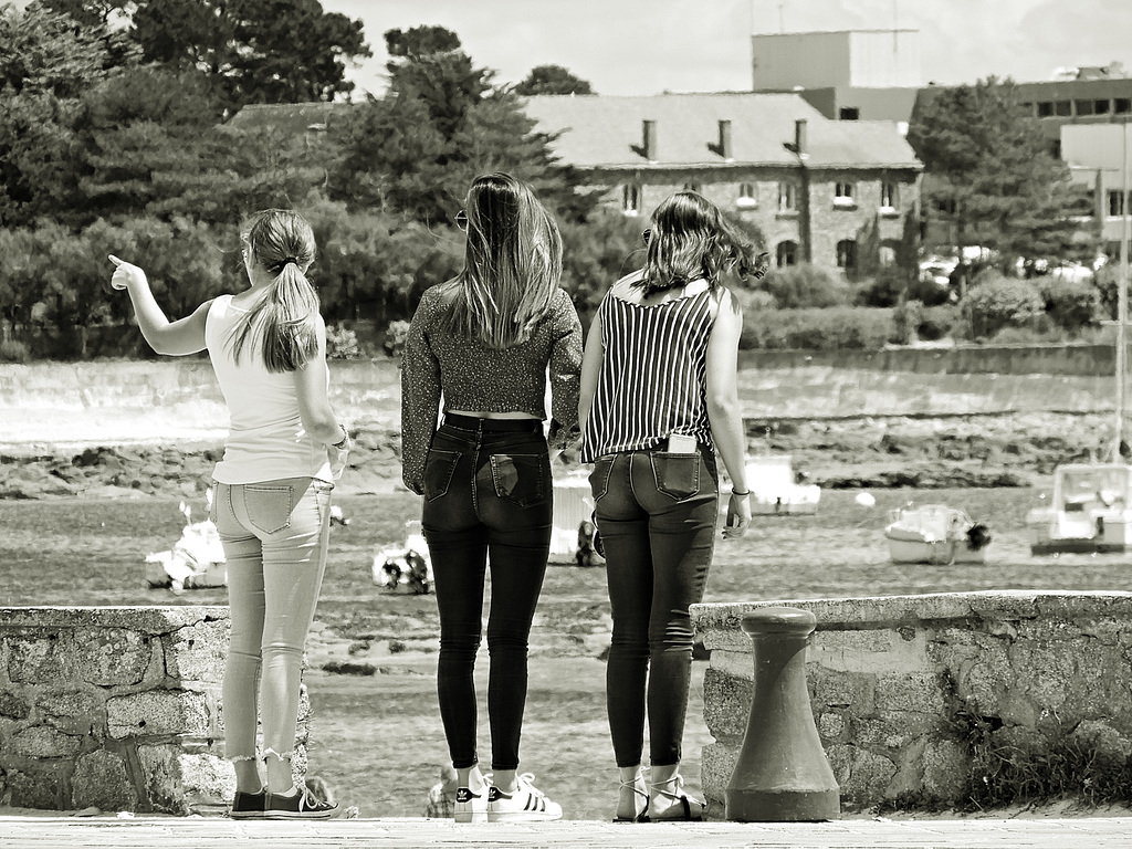 des filles en vacances