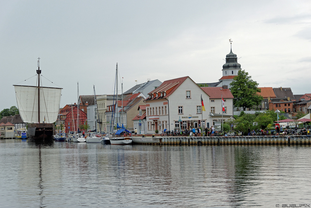 Stadthafen Ueckermünde (© Buelipix)