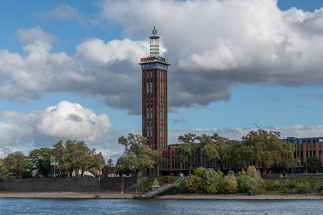 Messeturm Köln