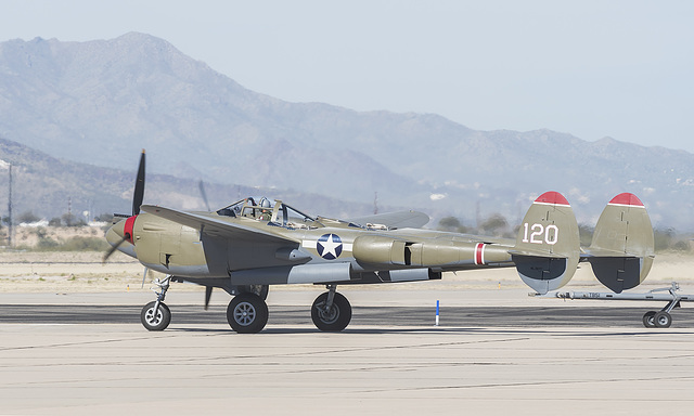 Lockheed P-38L Lightning N38TF