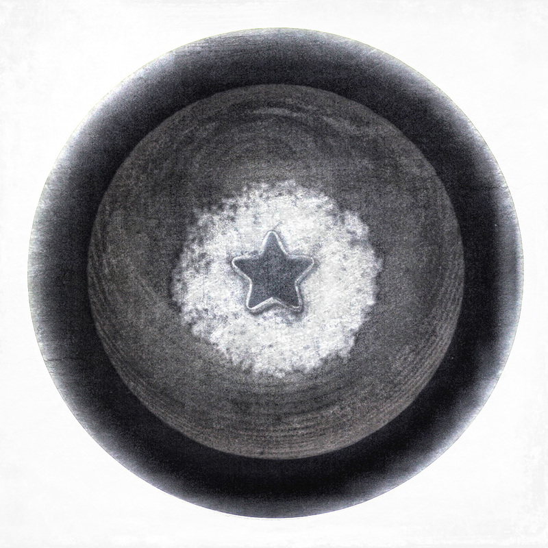 black salt star
