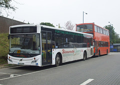 DSCF9762 Simonds BT13 YWF in Bury St Edmunds - 19 Sep 2017