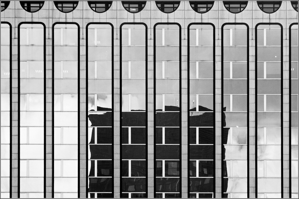 La Défense, reflet, aout2014