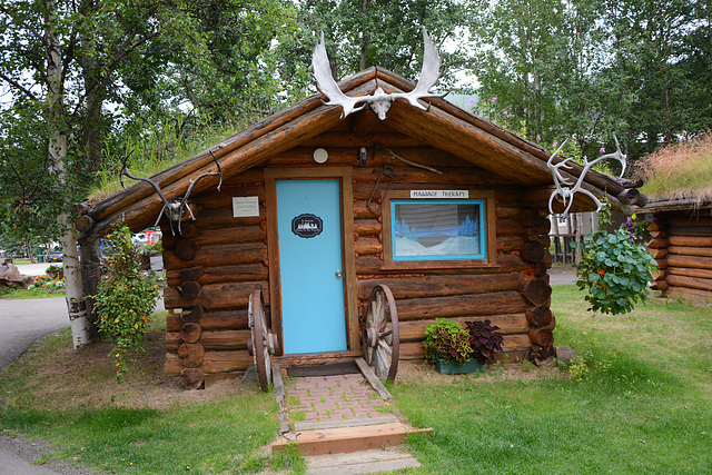 Alaska, House for Massage Therapy in Chena Hot Springs