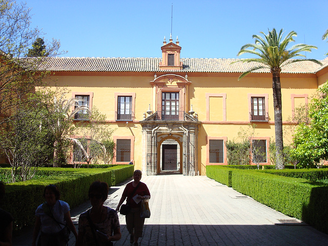 Patio del Crucero