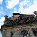 ...nice travelling over the very old fountain...