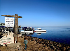 WALVYS BAY / Namibia -  Ready for a catamaran tour