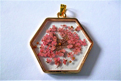 Pink flower with gold leaf