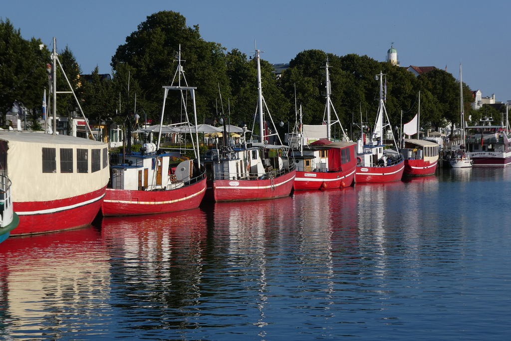 Am Alten Strom in Warnemünde