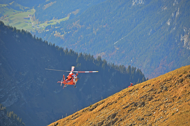 Anflug zu den Hilfesuchenden