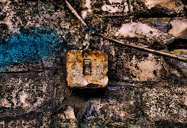 Delicious Details from the Derelict Bus Station......that's yer lot folks!!!