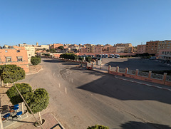 Depuis la fenêtre de notre chambre / From our room's window