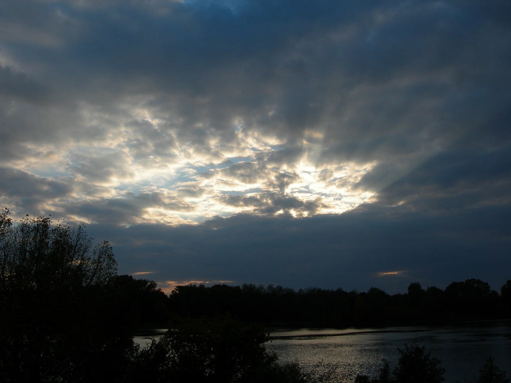 Un soir, en bord de Loire, à la poursuite du rayon vert.