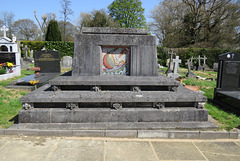 hendon cemetery, london