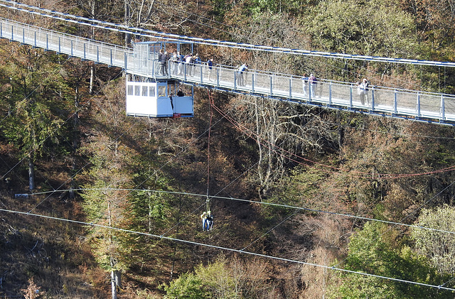 Wartungsarbeiten an der Seilhängebrücke über der Rappbodetalsperre