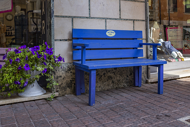 blue bench