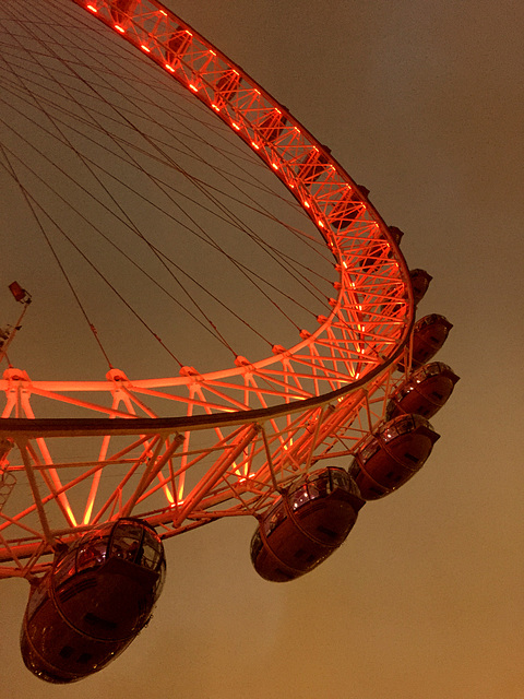 London Eye.