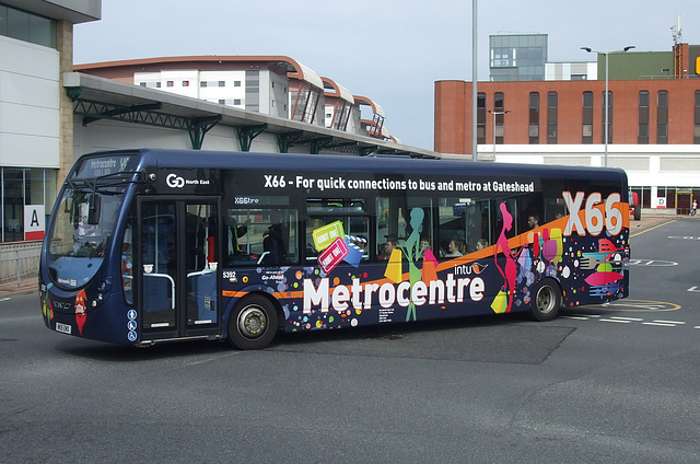 DSCF2587 Go North East 5392 (NK15 EMX) in Gateshead - 1 Jun 2018