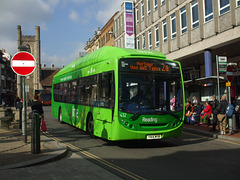 DSCF6712 Reading Buses 432 (YN14 MYB) - 5 Apr 2017