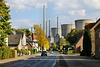 Werner Straße mit dem Kraftwerk Gersteinwerk im Hintergrund (Werne-Stockum) / 13.10.2019