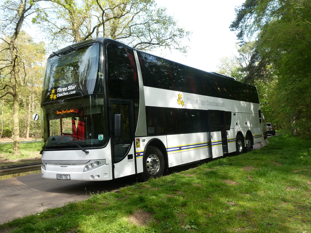 Three Star Coaches of Luton K80 TSC (SF07 OSD, KSK 984) at Barton Mills Picnic Area - 4 May 2023 (P1150423)