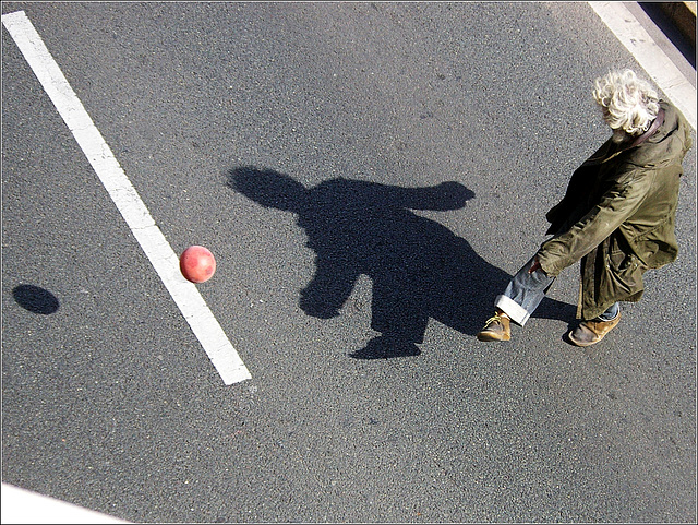 Shoot : Moins rapide que son ombre
