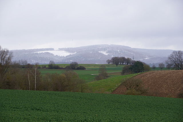 Schnee im Hintergrund