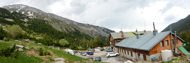 Bulgaria, Vihren Chalet and Mount Vihren (2914 m) at the Left