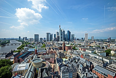 Blick über die Dächer der Finanzmetropole Frankfurt/M