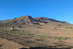 Borne solitaire et insolite