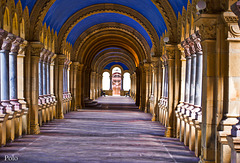 Galerías en el cementerio municipal de Bilbao + (2PiP)