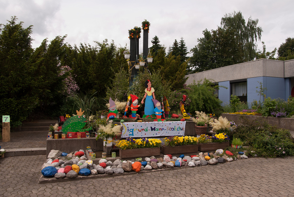 Brunnen an der Realschule