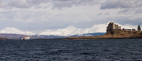 MV Hebridean Isles passes Duart Castle