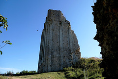 La tour de Broue...