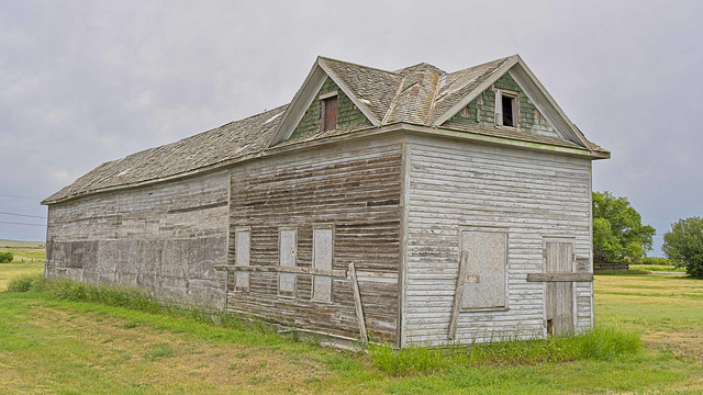 a house transformed - Meyronne