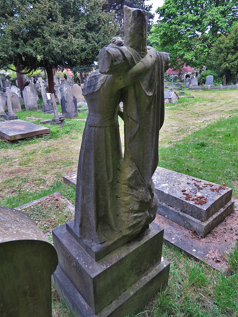 kensington hanwell cemetery, ealing, london