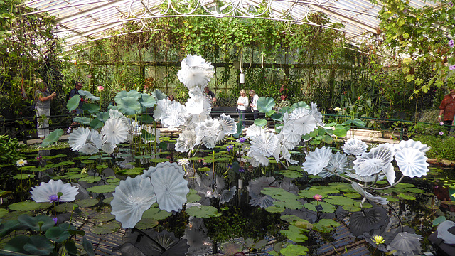 Dale Chihuly Retrospective at Kew Gardens