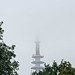 Heinrich-Hertz-Turm im Nebel