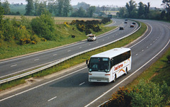 Coach Services Limited of Thetford M101 VKY on the A11 at Red Lodge – May 1999 (414-10)