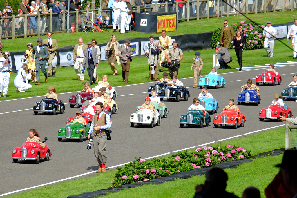 Goodwood Revival Sept 2015 Pedal Car Race 5 XPro1