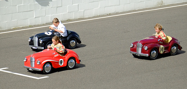 Goodwood Revival Sept 2015 Pedal Car Race 7 XPro1