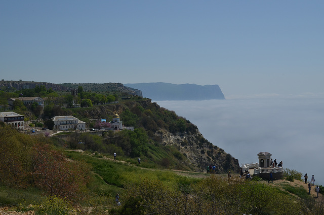Свято-Георгиевский Монастырь, мыс Айя и Черное море в тумане