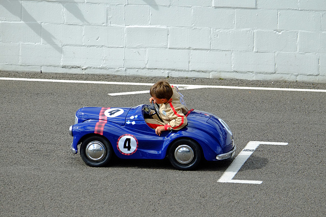 Goodwood Revival Sept 2015 Pedal Car Race 11 XPro1