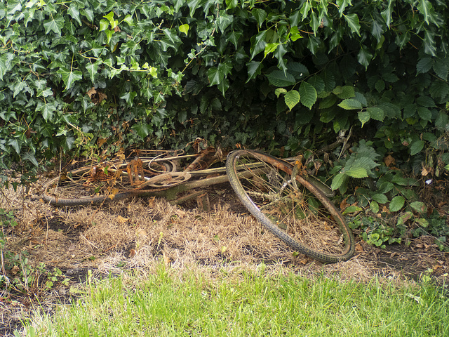 Auld Bike Auld Bike